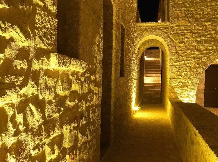 ホテル Kamares Villas