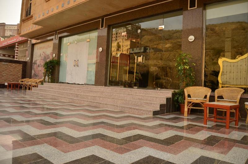 فندق La Fontaine Sarat Ronas Suites