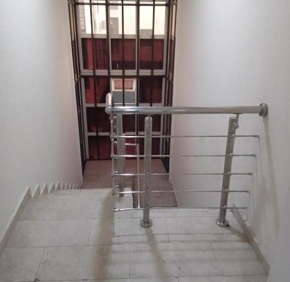 Hotell 2 Bedroom Apartment