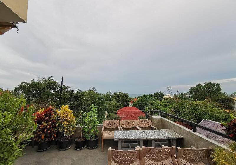 Otel Lertnimit Boutique