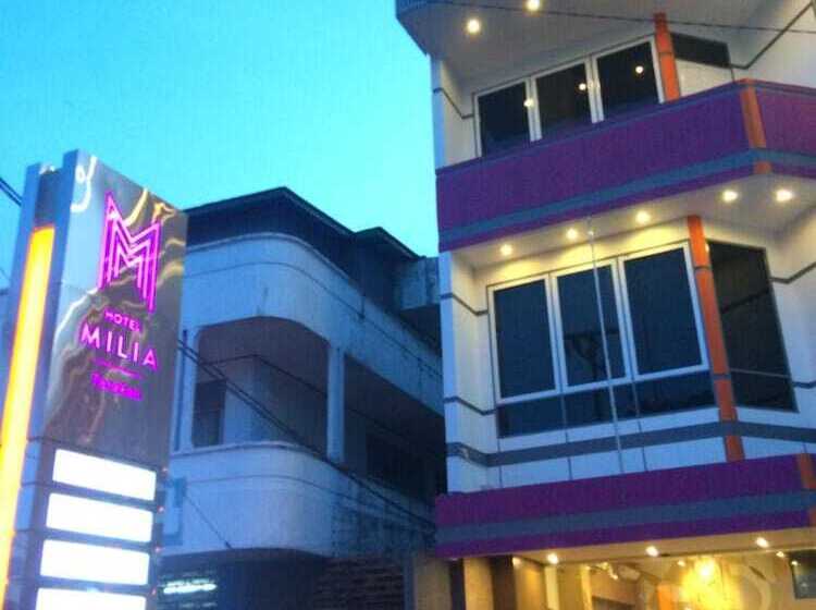 فندق D  Calia Tarakan