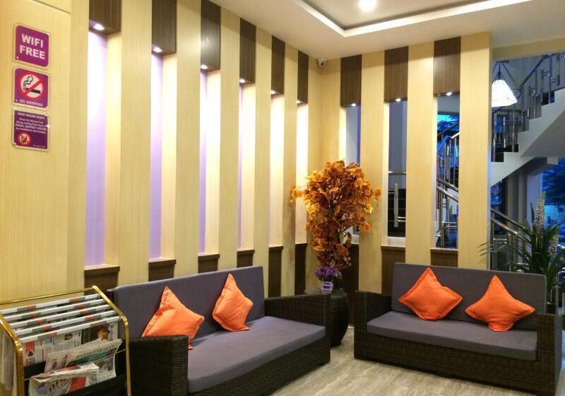 فندق D  Calia Tarakan