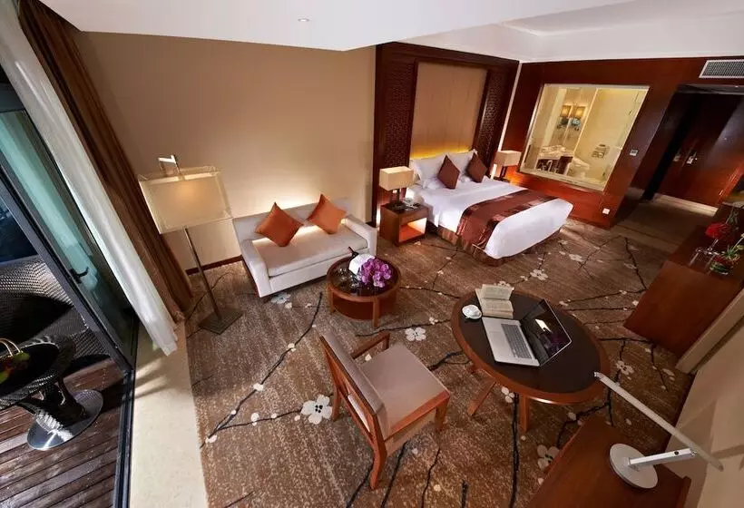 Hotelli New Century Resort Yuyao Siming Lake