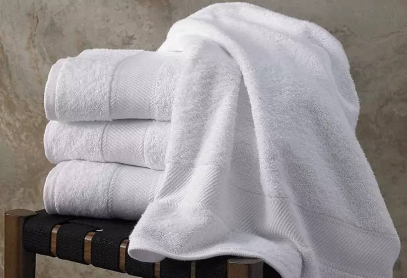 Hotelli New Century Resort Yuyao Siming Lake