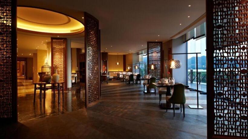 בית מלון כפרי New Century Resort Yuyao Siming Lake