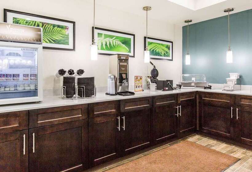 Отель Sleep Inn