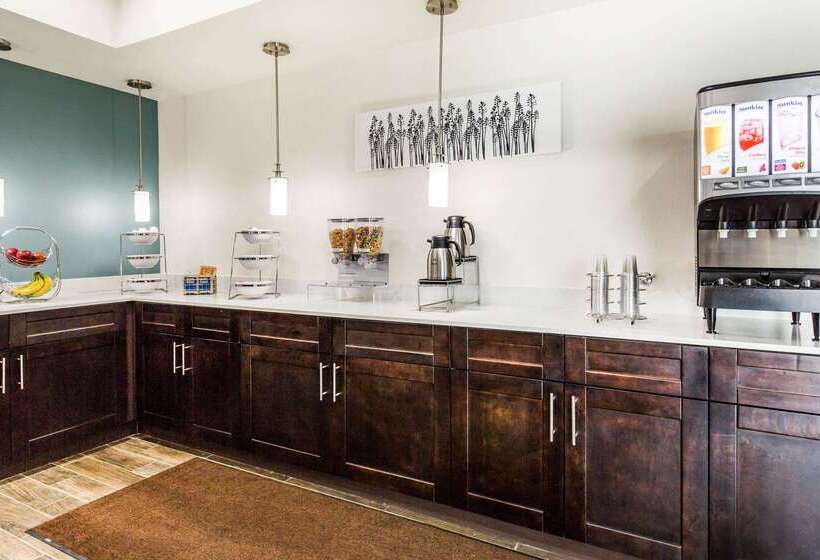 Отель Sleep Inn