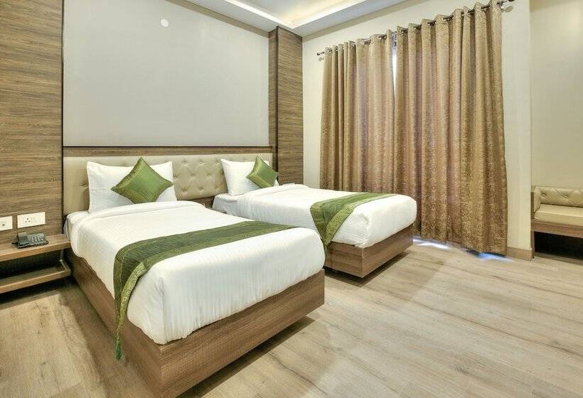 Hotel Treebo Southwest Inn, Dwarka