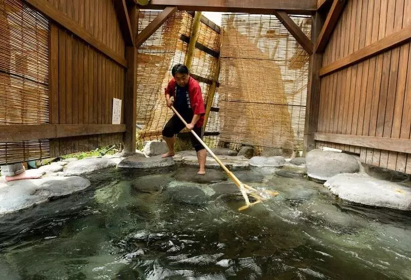 Hotelli Takamiya Ryokan Yamakawa