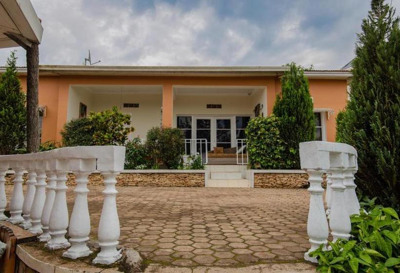 Hotel Kigali Art Gallery