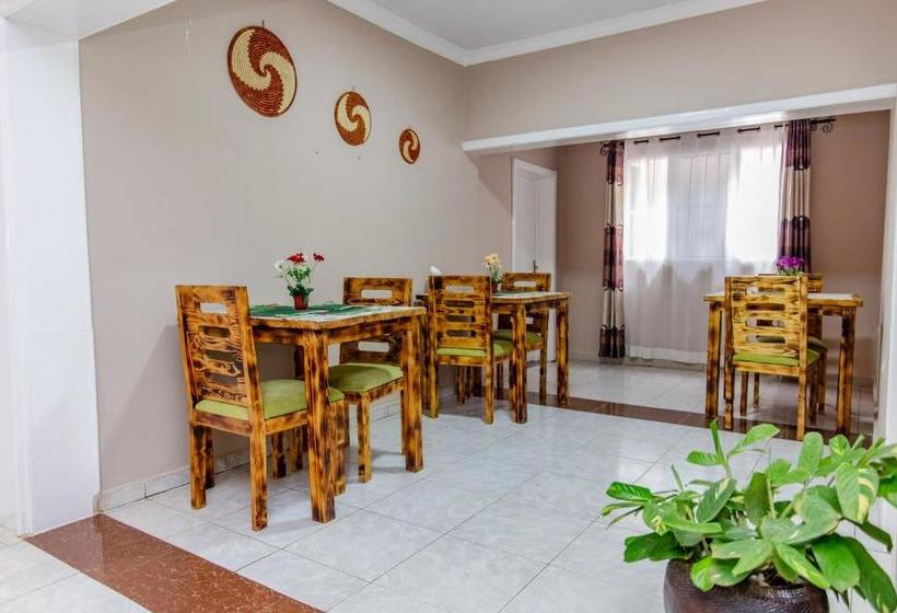 Hotel Kigali Art Gallery