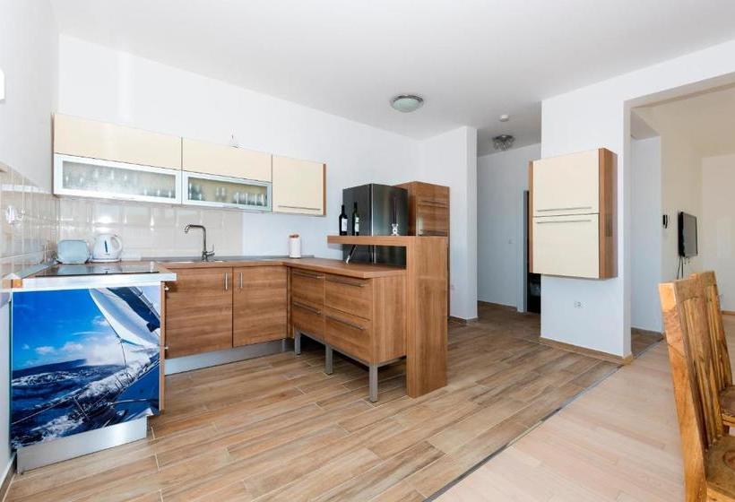 هتل Villa Mermaid