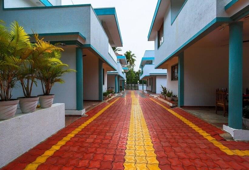 Meera Motels & Residency