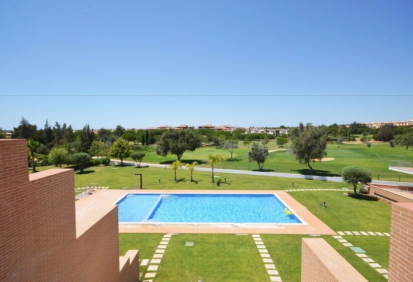 Millennium Golf Residences Al