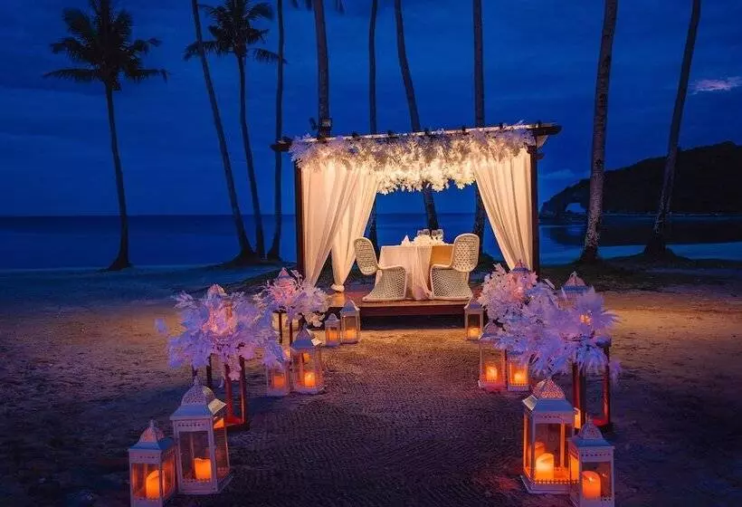 Savoy Hotel Boracay Newcoast