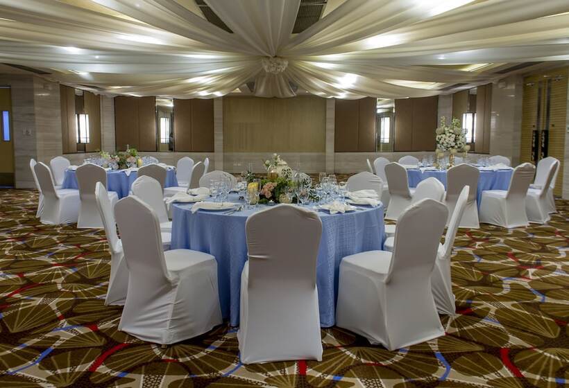 Savoy Hotel Boracay Newcoast