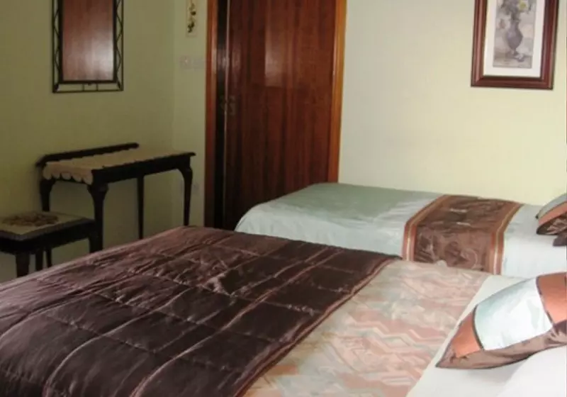 ベッドアンドブレックファースト Briseadh Na Carraige