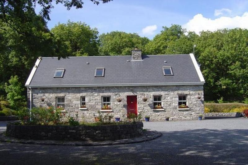 مبيت وإفطار Magouhy House