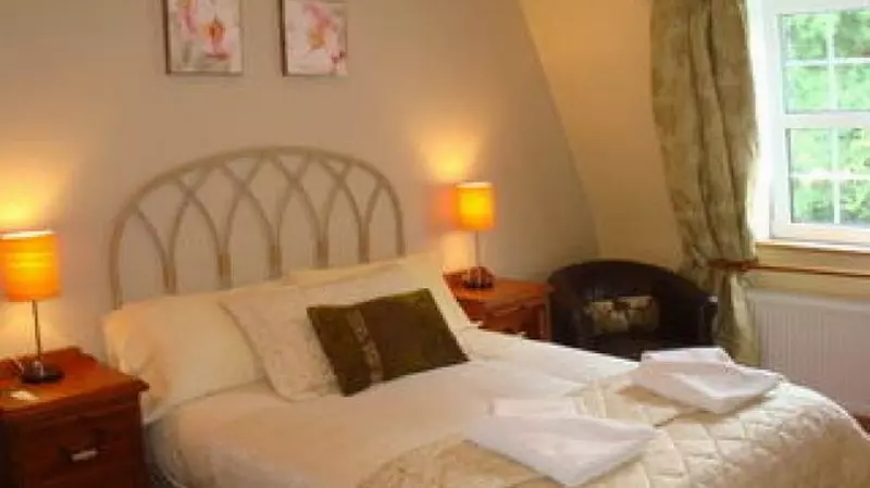 تختخواب و صبحانه Oakwood House