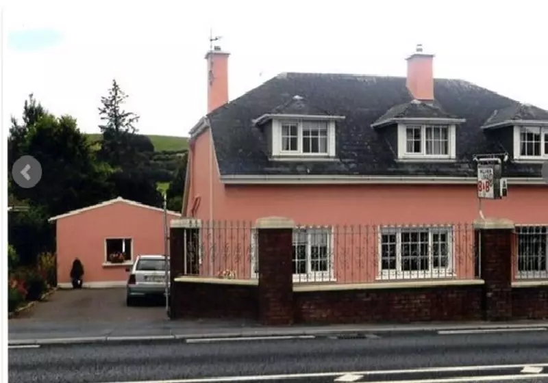 Hillview Lodge Bed And Breakfast