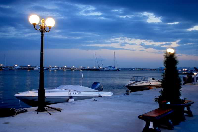 فندق Dolphin - Sweti Wlas