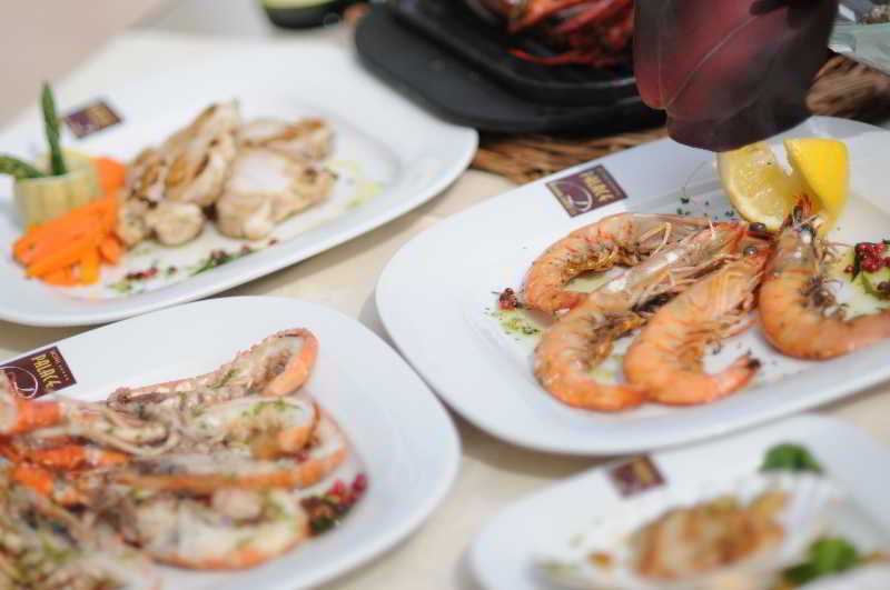 בית מלון כפרי Dolphin - Sweti Wlas