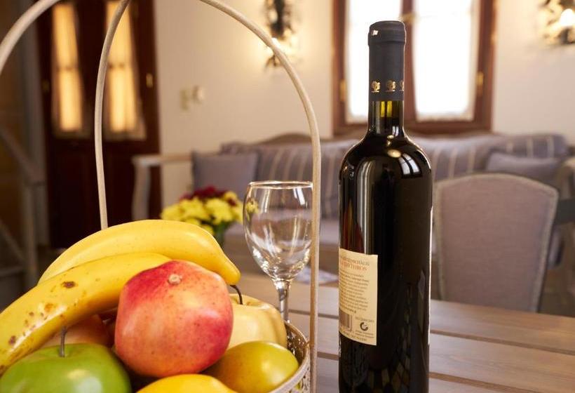 ホテル Kaminos Village