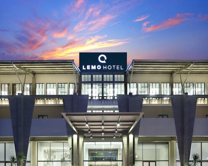 Lemo Hotel Serpong
