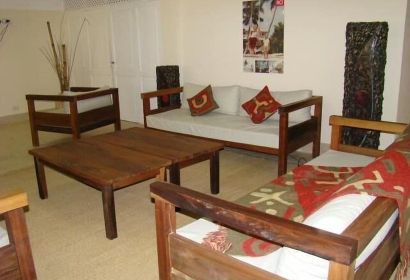 בית מלון כפרי Playa Palace Resort Y Spa