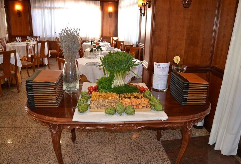 هتل Restaurant Sol I Vi