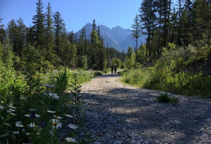 هتل The Residences At Fairmont Ridge