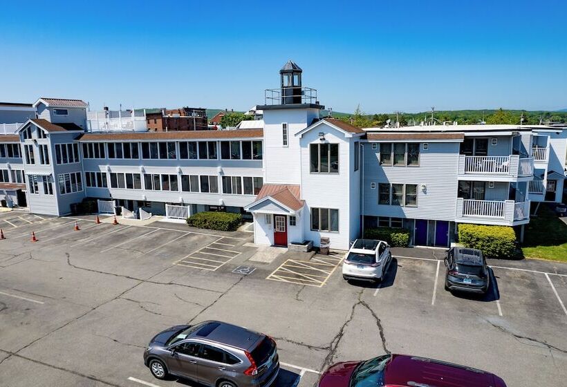 فندق Trade Winds On The Bay