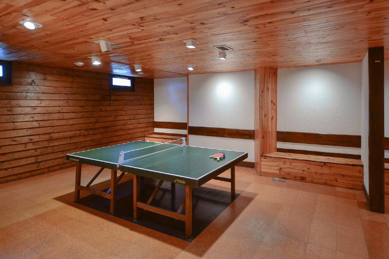 فندق Vvf Les Monts Jura