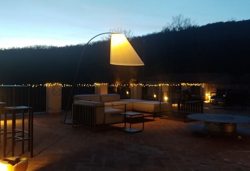 Vin Hotel   Wine Resort And Agriturismo Montieri