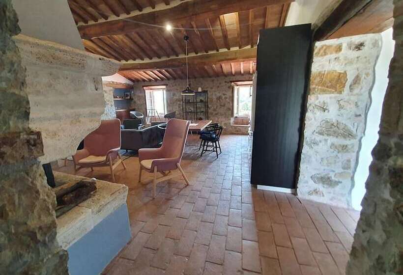 Vin Hotel   Wine Resort And Agriturismo Montieri