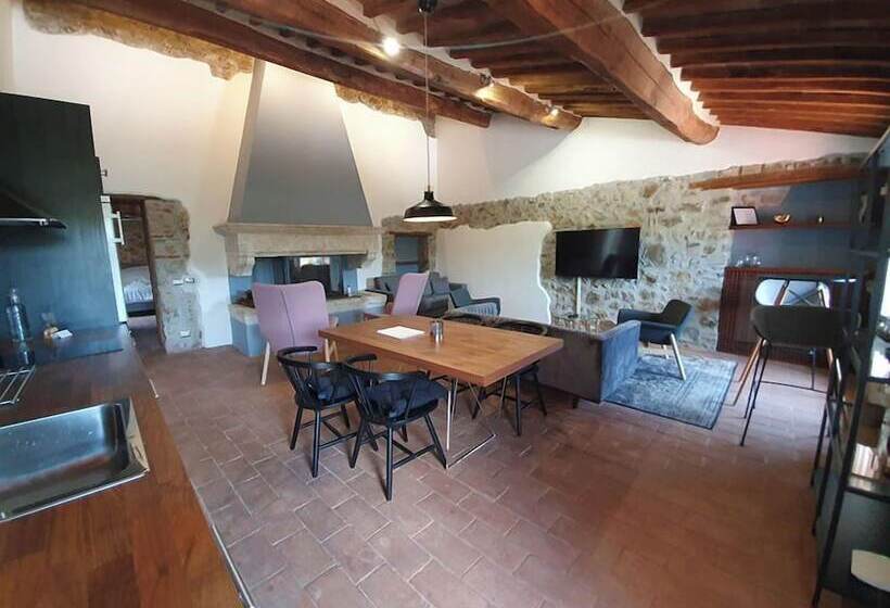 Vin Hotel   Wine Resort And Agriturismo Montieri