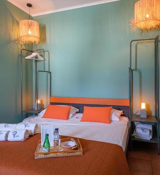 Y Quebedo Boutique Apartments