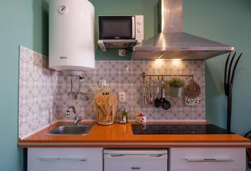 Y Quebedo Boutique Apartments