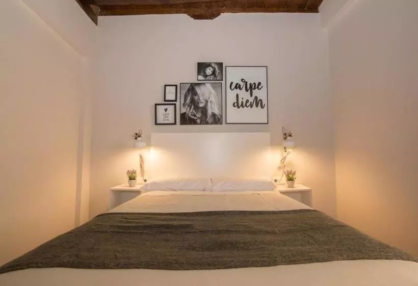 Apartamentos Nahira Suites 3000