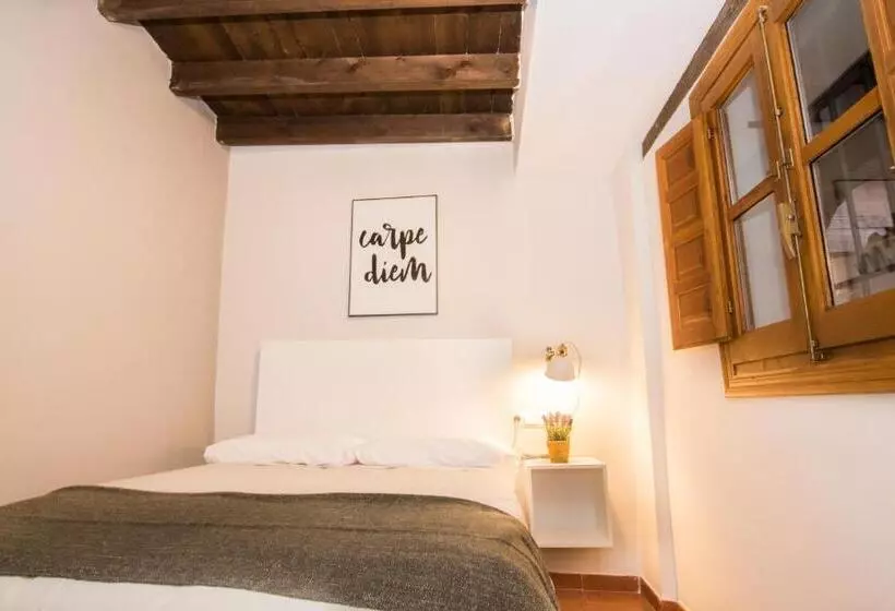 Apartamentos Nahira Suites 3000