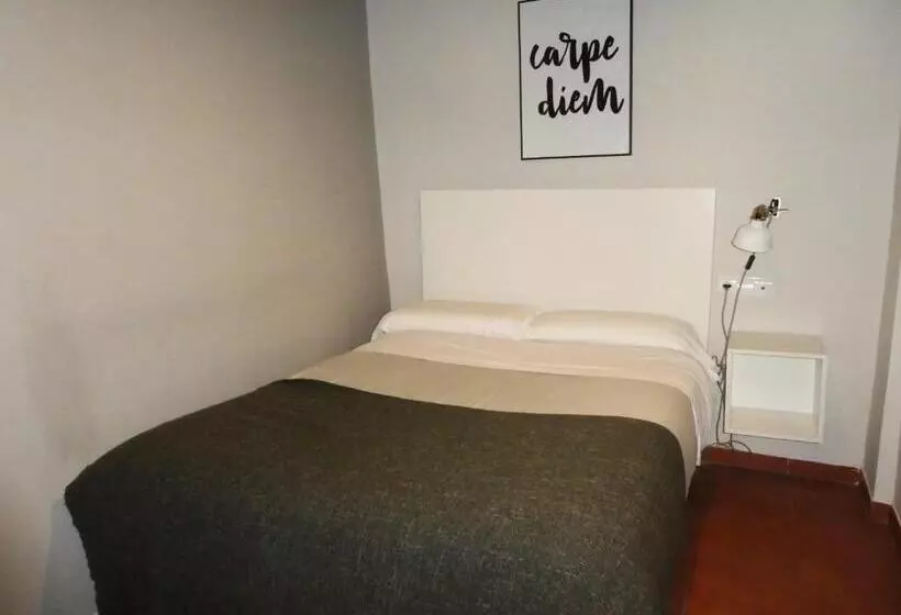 Apartamentos Nahira Suites 3000