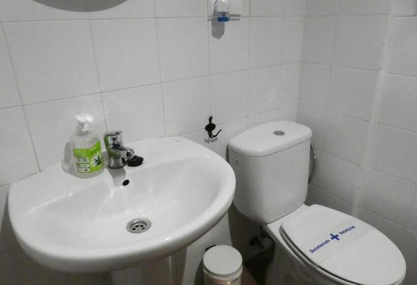 Apartamentos Nahira Suites 3000