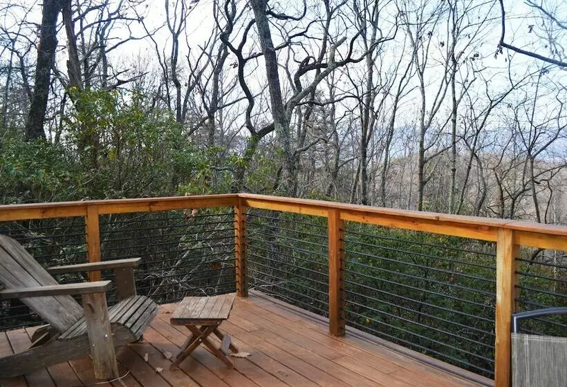 Hotelli Barefoot Hills