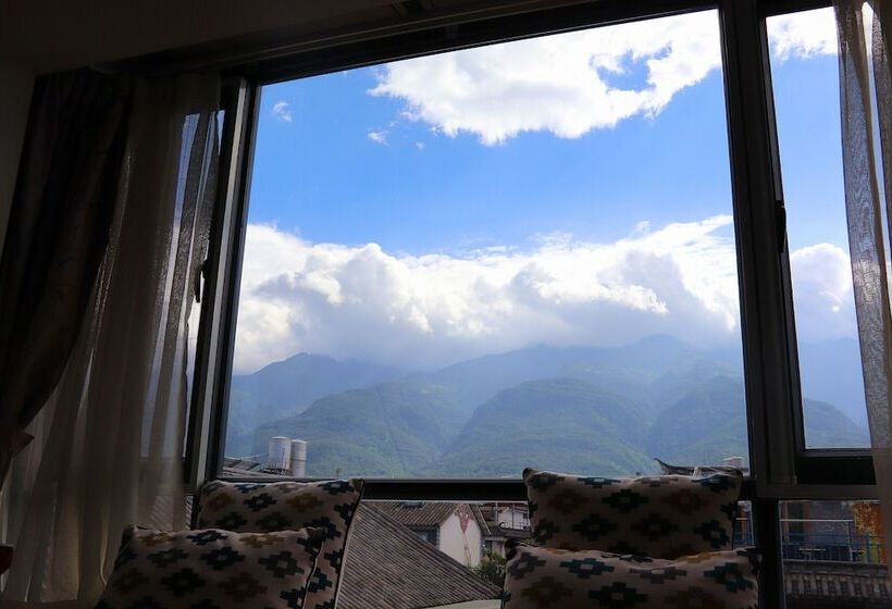 Отель Dali Yunxi Boutique Inn