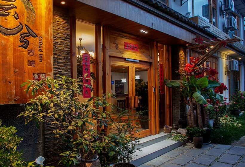 Отель Dali Yunxi Boutique Inn