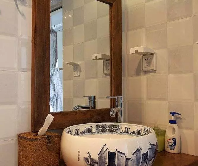 Hotelli Dali Yunxi Boutique Inn