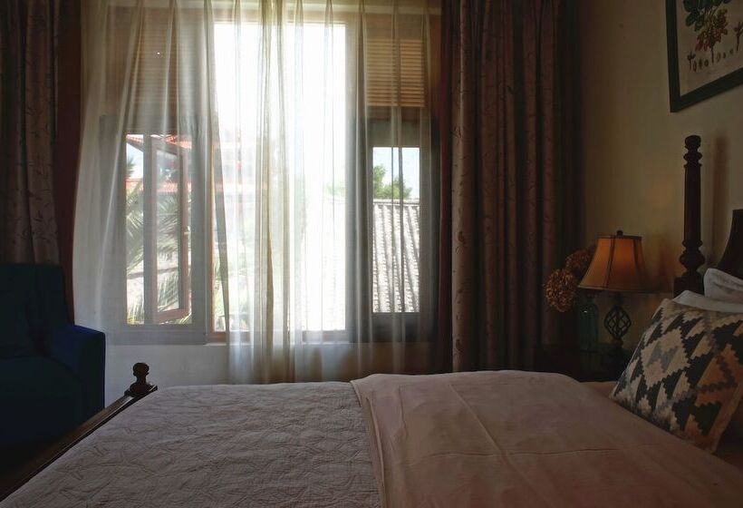 Отель Dali Yunxi Boutique Inn