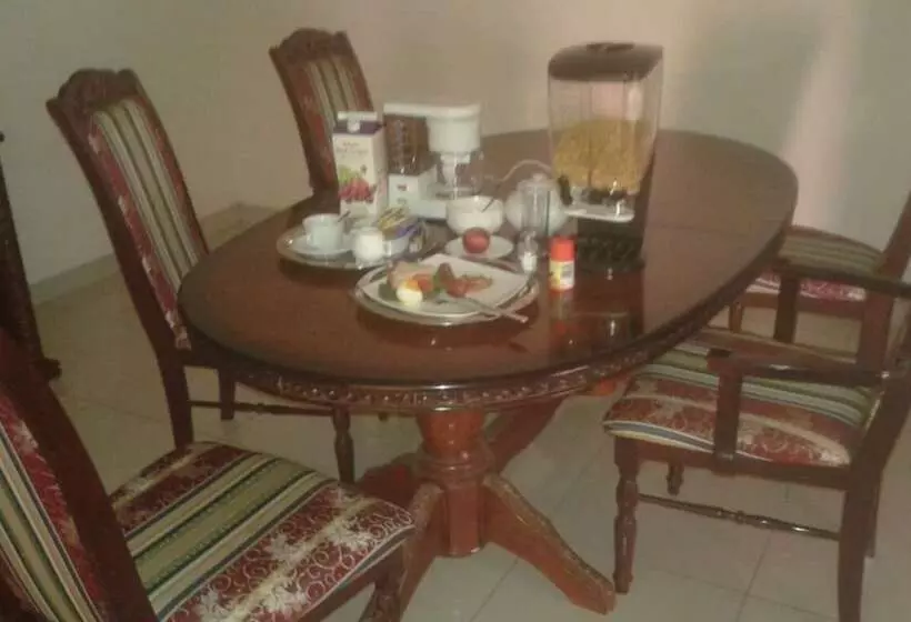 هتل Den View Guesthouse