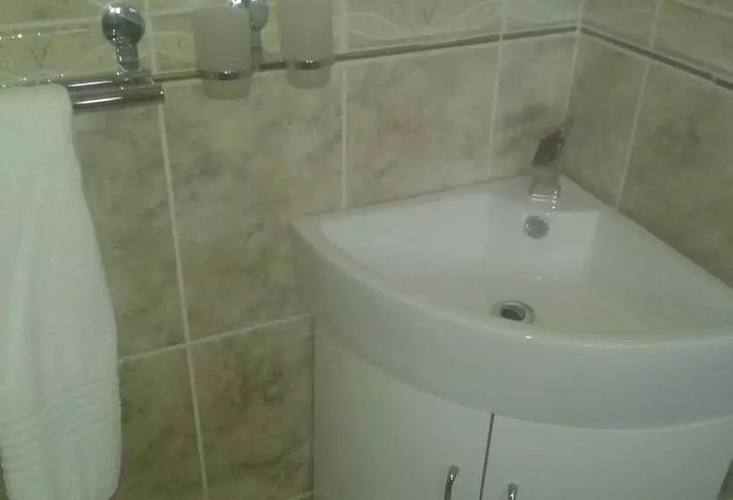 هتل Den View Guesthouse