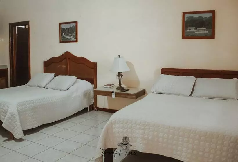 Hotelli Drift Inn Cayo